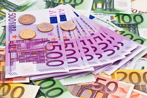 Foto: Viele Euro Geldscheine Viele Euro Geldscheine