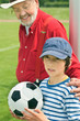 Großvater, Enkel, Fußball
