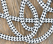 Seil auf Holzbalken - Rope on wooden Beam