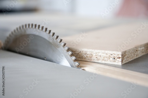 Photo: Using machines in joinery Using machines in joinery