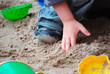 Hand im Sand