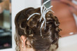 au salon de coiffure 2