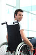 Photographie : Homme en fauteuil roulant