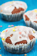 drei Muffins mit Zuckerguss