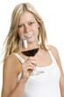 Frau mit Rotwein