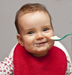 Baby beim Essen