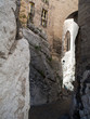 Foto: Passage sous la tour Passage sous la tour