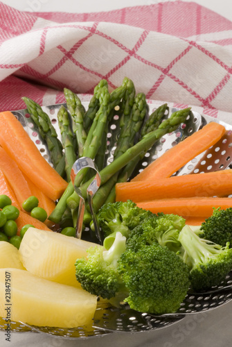 Photo: Steamed vegetables. Steamed vegetables.
