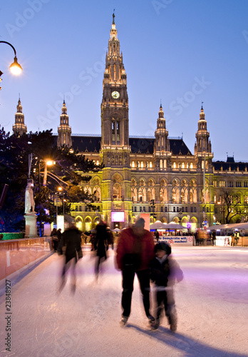 Photo: eislaufen in wien 1 eislaufen in wien 1