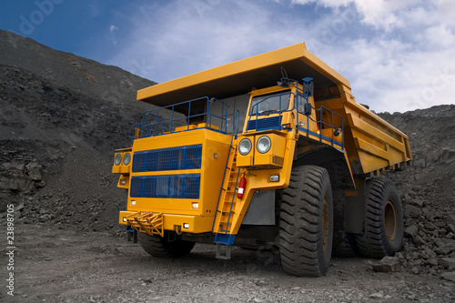 Photo: mining truck mining truck