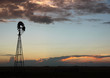 Windrad USA am Abend