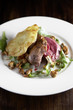 pigeon rôti, galette de pommes de terre et girolles pigeon rôti, galette de pommes de terre et girolles