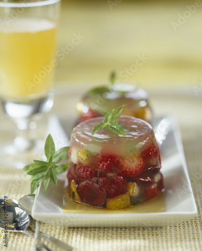 Photo: mixed fruit jelly mixed fruit jelly