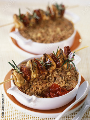 Photo: tomato crumble with mussel and chorizo brochettes tomato crumble with mussel and chorizo brochettes