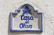 casa del olivo sign