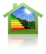 Réflexion autour de la maison verte sous le soleil