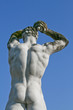 Roma, statua dello stadio dei marmi