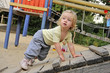 Kleinkind, Mädchen, 2 Jahre alt, Spielplatz Kleinkind, Mädchen, 2 Jahre alt, Spielplatz