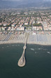 lido di camaiore, la spiaggia ed il pontile