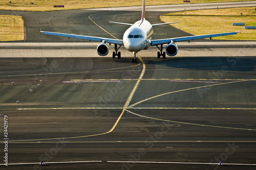 Foto: Flugzeug beim Start Flugzeug beim Start