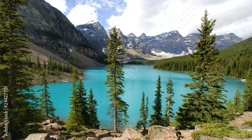 Photo: moraine lake moraine lake