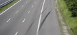 Bremsspur auf Autobahn