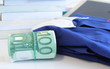 divisa scolastica e banconote