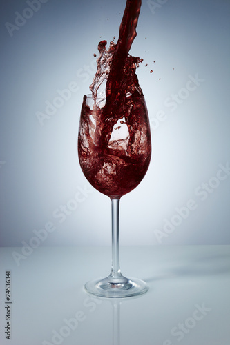 Photo: Rotwein 09 Rotwein 09