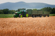 Traktor mit Anhänger