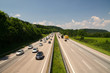 autobahn stau A8 autos autoverkehr bewegen fahren