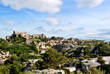 les baux de provence - vu de la carrière du val d'enfer les baux de provence - vu de la carrière du val d'enfer
