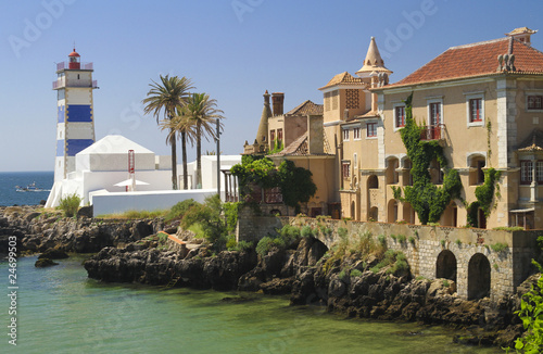 Foto: Saint Martha's Lighthouse in Cascais Portugal Saint Martha's Lighthouse in Cascais Portugal