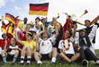Foto: Fanjubel, deutsche Fans, feiernd Fanjubel, deutsche Fans, feiernd