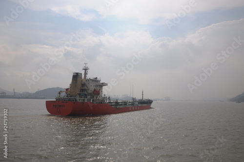 海洋石油的运输船 by robin.cheung, Royalty fre