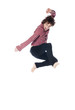 saut de jeune homme dynamique saut de jeune homme dynamique