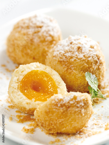 Photo: Marillenknödel Marillenknödel