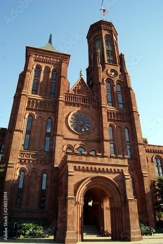 Photo: Smithsonian Institution Castle Smithsonian Institution Castle