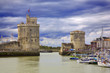 france; 17; la rochelle : tours saint nicolas et la chaine à l'e