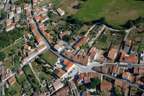 Vue aérienne de Hiers (17320 ), Charente-maritime Vue aérienne de Hiers (17320 ), Charente-maritime