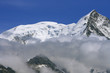 Aiguille de Bionnassay et Dôme du Goûter (alt 4304 m) Aiguille de Bionnassay et Dôme du Goûter (alt 4304 m)