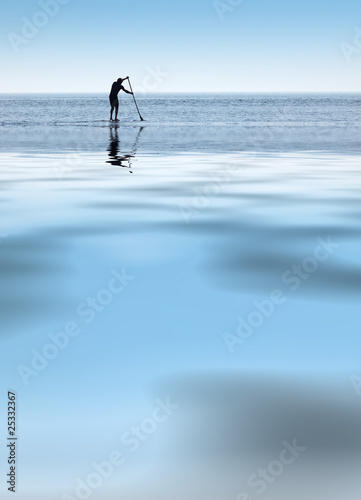 Photo: paddle board sport rame ramer surf mer océan glisse individuel paddle board sport rame ramer surf mer océan glisse individuel