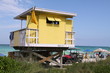 Bunte Strandhütte in Miami Beach