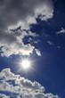 Photo: Sonnenstrahlen und Wolken am Himmel Sonnenstrahlen und Wolken am Himmel