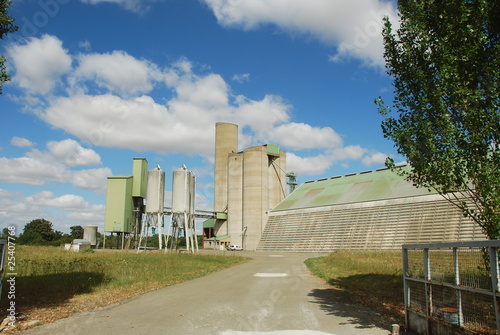 Photo: silos silos