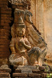 Statue an den Ruinen der Shwe Inn Tain Pagode - Burma Statue an den Ruinen der Shwe Inn Tain Pagode - Burma