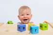Foto: fröhliches Baby fröhliches Baby