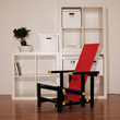 Wohnzimmer mit Stuhl (Red and Blue)