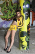 robe jaune et tags