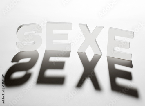 Photo: concept mot sexe ombre et lumière concept mot sexe ombre et lumière