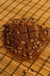 tablette de chocolat sur café moulu tablette de chocolat sur café moulu
